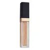 Image de ESTÉE LAUDER Futurist Soft Touch Brightening Skincealer Concealer