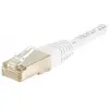 Image de Exertis Connect Câble de raccordement F/UTP, CAT.6, blanc, 15.0 m Câble de raccordement avec protection contre les (F/UTP, CAT6, 15 m), Câble réseau
