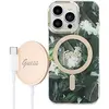 Image de Guess Zestaw GUBPP14LHJEACSA Case+ Charger iPhone 14 Pro 6.1" zielony/green hard case Jungle MagSafe (Apple iPhone 14 Pro), Coque pour téléphone portable, Vert