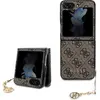 Image de Guess Étui à breloques 4G (Samsung Galaxy Z Flip5), Coque pour téléphone portable, Marron