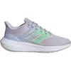 Image de Adidas, Femmes, Chaussures de course à pied, Chaussure de course Ultrabounce (36 2/3), Argent, Gris