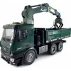 Image de Amewi Mercedes-Benz Arocs Licence Camion Grue Avec Benne Rtr Vert (RTR Prêt à fonctionner)