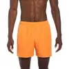 Image de Nike, Hommes, Short de bain, Essential 5" Volley Short, Multicolore, Orange, (XL)