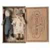 Image de Maileg Grand-mère et Grand-père Souris dans une boîte à cigares