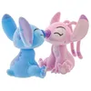 Image de Enesco France Figurine Disney - Lilo & Stitch - Stitch Et Angel S'embrassent (window Box)