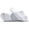 Image de Claquette De Douche Nike Victori One Pour Femme - Blanc - 40.5