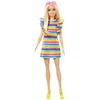 Image de Mattel Barbie - Barbie Fashionistas 197 Blonde avec bretelles et robe arc-en-ciel - Poupée Mannequin - 3 ans et +