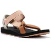 Image de Teva Original Universal Sandales En Polyester Pour Femmes Au Sucre D'Ã©rable - 38