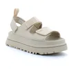 Image de UGG Ugg - Sandale Goldenglow - Blanc - 38
