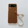 Image de Coque pour Samsung Galaxy Z Flip 3 FONGWAN avec Chaîne de perles - brun