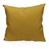 Image de Housse de coussin en velours 40x40 cm VELVET ocre, par Soleil d'ocre