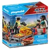 Image de Playmobil City Action - Ouvrier et Douanière - 70775