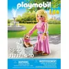 Image de Playmobil My Life 71737 Dame avec Chihuahua et panier transport