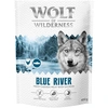 Image de 400g Wolf of Wilderness Adult "Blue River" saumon nouveau croquettes pour chien