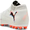 Image de Puma Chaussures De Football Future 8 Ultimate Mg Unisexe, Chaussures, Blanc/Noir/Glowing Rouge, 44