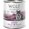 Image de 6x800g Senior Wild Hills canard, veau Wolf of Wilderness - Pâtée pour chien