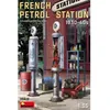 Image de Miniart - Maquette Diorama French Petrol Station 1930-40s Miniart 35616 1/35ème Maquette Char Promo - Ref : 10808