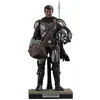Image de Figurine Hot Toys TMS051 - Star Wars : The Mandalorian - The Mandalorian & Grogu Standard Version