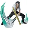 Image de Figurine Bandai One Piece DXF Special Dracule Mihawk