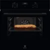 Image de Electrolux Electrolux SurroundCook 600 EOF5C50BZ Four Noir