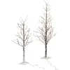 Image de 1 X TRONC D ARBRE ET BRANCHES ENNEIGeES AVEC LUMIERES LED h. 180 cm - 270 lumiEres LED