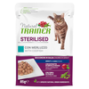 Image de 12 x 85 g Natural Trainer Adult Sterilised nourriture humide pour chats