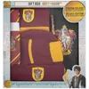 Image de Harry Potter coffret cadeau (Gryffondor) cape, cravate, bonnet, gants, écharpe et baguette
