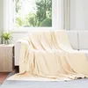 Image de Vidaxl Couvertures Ã Jeter 24 Pcs CrÃ¨me 240 X 220 Cm Toison