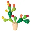 Image de PLAN TOYS - Mikado cactus, en bois d'hévéa