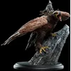 Image de Le Seigneur des Anneaux statuette Gandalf on Gwaihir 15 cm