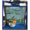 Image de Un Petit Poisson, Un Petit Oiseau - Avec Un Sifflet
