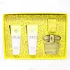 Image de Versace Eau De Toilette Yellow Diamond Gift Set 295ml