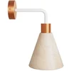 Image de Creative Cables Lampe Fermaluce Avec Abat-jour Conique En Bois Et Extension Incurvée Avec Bulb