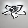 Image de Comely - Plafonnier led en 48W moderne acrylique en forme de pétale d'hirondelle noire à 5 têtes (lumière blanche)