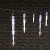Image de Rideau stalactite extérieur 10 glaçons 63 led blanc froid chaud - Feeric lights & christmas