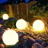 Image de Lot de 4 lampes solaires à led pour jardin, éclairage extérieur en forme de boule