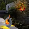 Image de Lampe solaire à led avec effet de feu, lampe d'extérieur, lampe d'extérieur, design flamme, aspect pierre-sculpture, blanc chaud, lot de 2