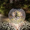 Image de Lampe solaire à LED Décoration de jardin Lampe d'extérieur Lampe de terrasse argentée antique Lampe sphérique avec piquet de terre, découpes
