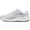 Image de Nike P-6000 White Blue Tint Sail Metallic Silver (W) - Maat 36.5