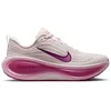 Image de Nike Vomero Plus ZoomX - Maat 42.5 - Roze / Bordeaux - Hardloopschoenen Dames - Doos Zonder Deksel