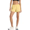 Image de New Balance Sport Essentials 3´´ Korte Broek Geel M Vrouw