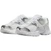 Image de Nike V5 Dames Sneakers Hq7901-112 - Kleur Wit