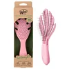 Image de WetBrush Go Green Curl Detangler - Roze - Ontwarrende Haarborstel Voor Krullend Haar - Gemaakt Van Plantaardige Materialen - Ultra Zachte IntelliFlex® Borstelharen - Vermindert Haarbreuk   Voor Nat & Droog Haar   Geschikt Voor Alle Krultypes