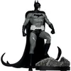Image de McFarlane Toys DC Direct Statue 1/10 Batman by Bjorn Barends (Black White) 18 cm Beeld