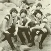 Image de Cave Dwellers - Run Around (7" Single | digital file)