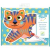 Image de Kleuren met water, geschikt voor kinderen vanaf 18 maanden. Het kind kleurt de dieren in met de waterpen en ontdekt wat er verborgen zit achter de witte zones. Magisch: er verschijnen patronen die van kleur veranderen! Wanneer de kleurplankjes droog