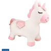 Image de Opblaasbare springende eenhoorn met pluche pak
