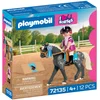 Image de Playmobil paarden speelgoed springwedstrijd set met ruiter en hindernis.