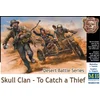 Image de Master Box Modelbouwpakket Militaire voertuigen - 35140 Desert Battle Series Skull Clan - To Catch a Thief - 3 Figuren Plastic - 1:35 - Modelbouw