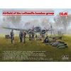 Image de ICM Modelbouwpakket Vliegtuigen - DS4805 Vliegveld van de Luftwaffe-bommenwerpergroep - He 111H-3 Vliegtuig + Figuren + Equipment Plastic - 1:35 - Modelbouw
